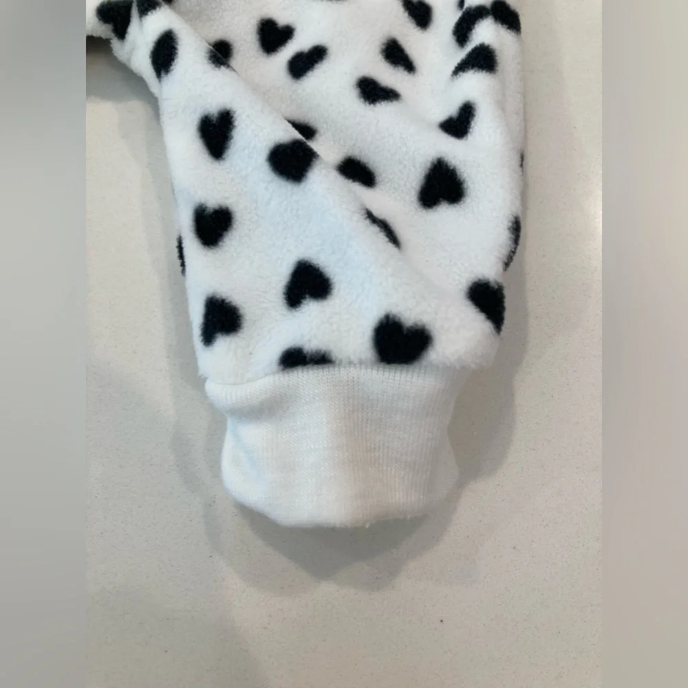 Baby girl white black heart fleece footie pajamas pjs zipper sleeper no foot 3mo